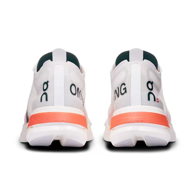 Tênis ON Running Cloudboom Strike White | Black